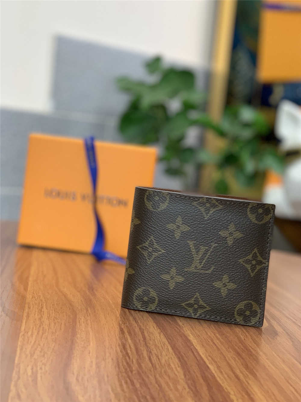 Louis Vuitton wallet M62288  2025 new 